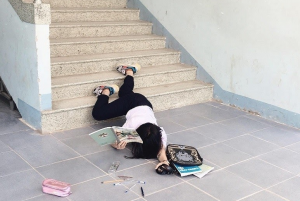 mo thay minh bi nga